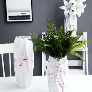 AW21  Liana  Marble  Vase