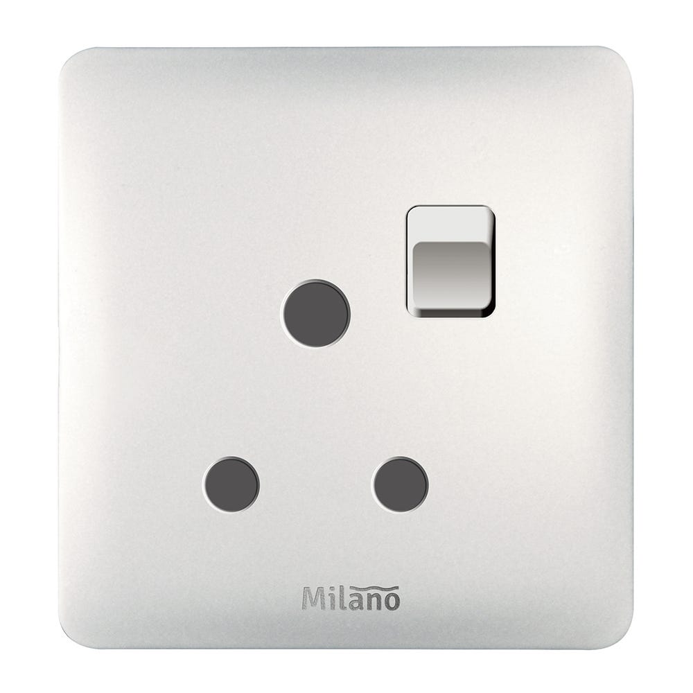 Milano 15A 3 Round Pin Switched Socket WH PS