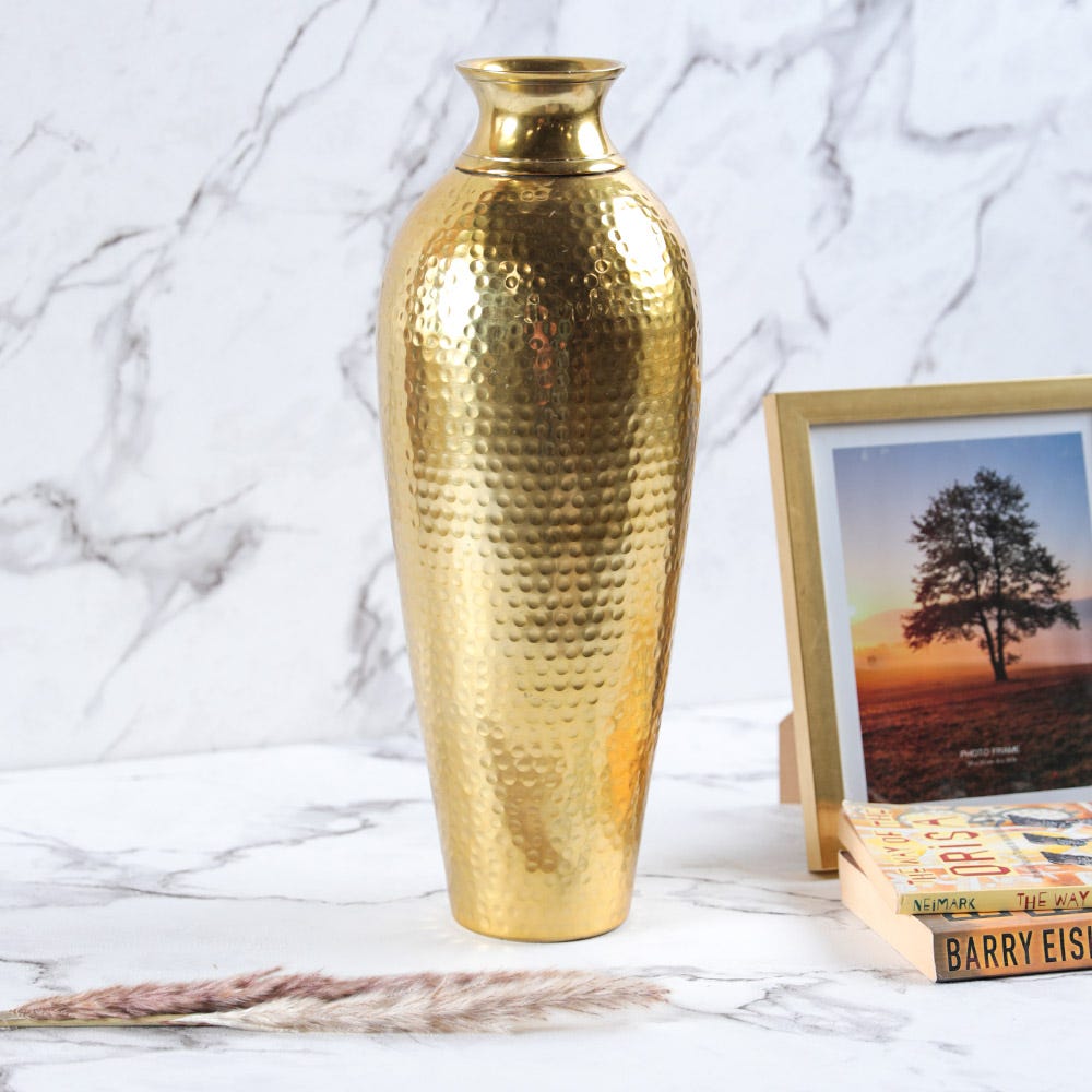 SS20 Decimus Hammered Vase Large Gold
