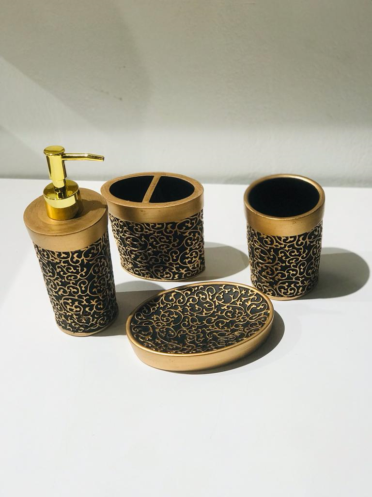 Bath Room Set (Ceramic)