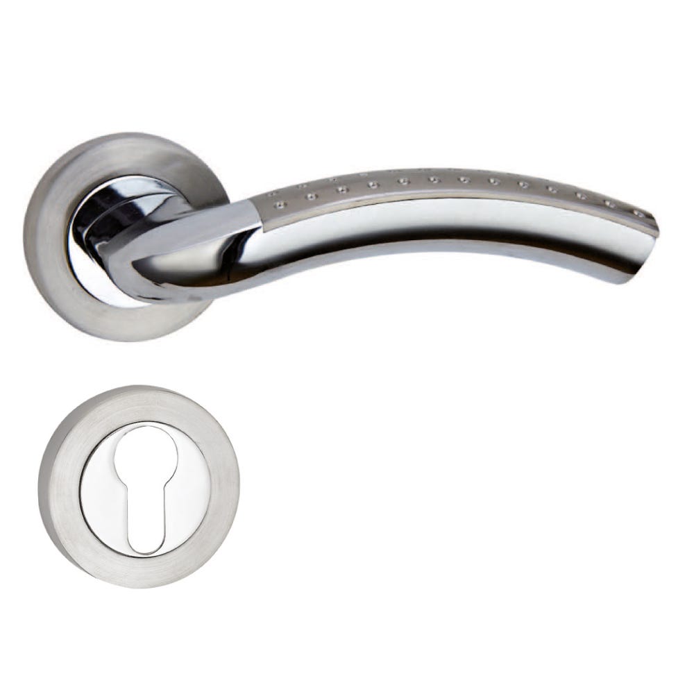 MILANO LEGUE DOOR HANDLE ON ROSETTE