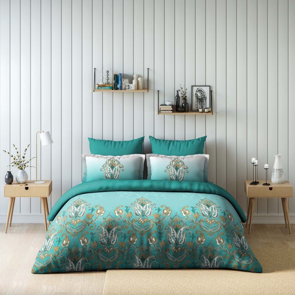 Arabin Saga Digital Printed 4 Pcs Set(1 Comforter_240x260 CM Plus 1 Fitted_180x200Plus30CMPlus 2 HorW Pillow_50x75CM) Sage Green 332