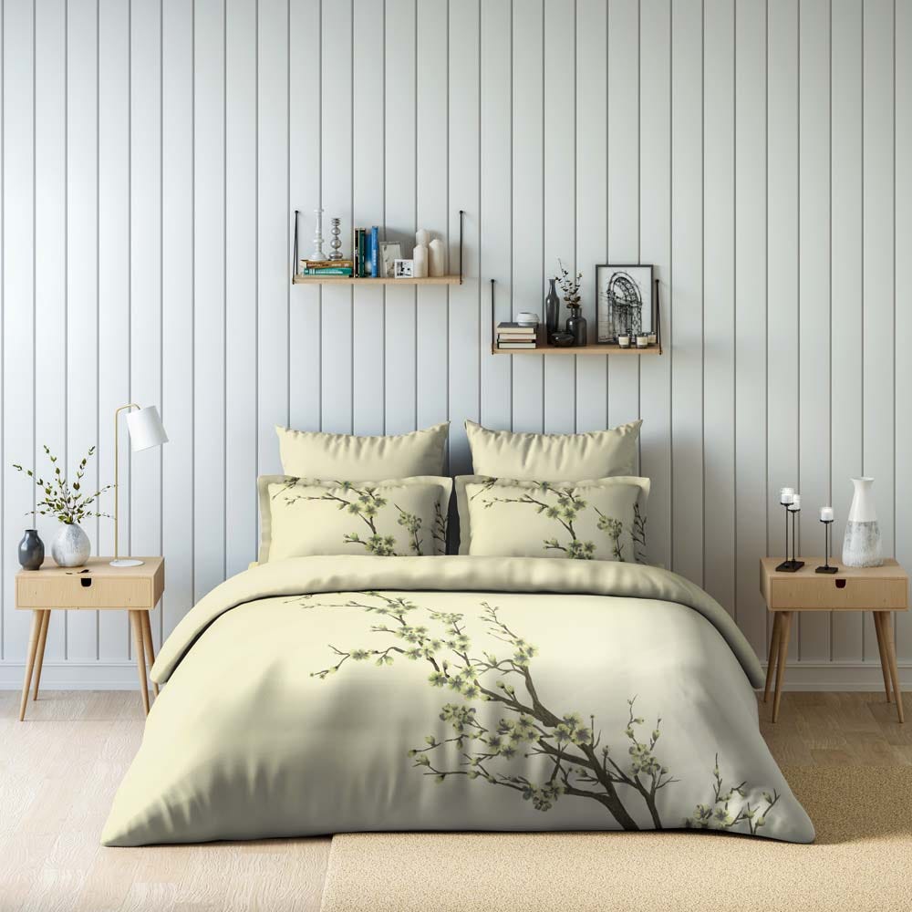 GREEN SERENE Digital Printed 4 Pcs Set(1 Comforter_240x260 CM Plus 1 Fitted_180x200Plus30CMPlus 2 HorW Pillow_50x75CM) OFF WHITE GS001