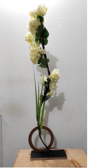[Out-Dan-05370] Flower Vase