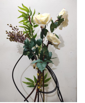 [Out-Dan-05373] Antique flower vase